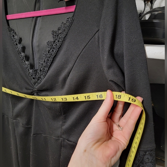 Witchy Gothic Morticia Bodycon Dress - Picture 5 of 5